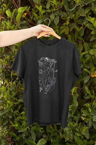 "Partenope collection ACE OF SWORDS" short sleeve cotton black T-Shirt